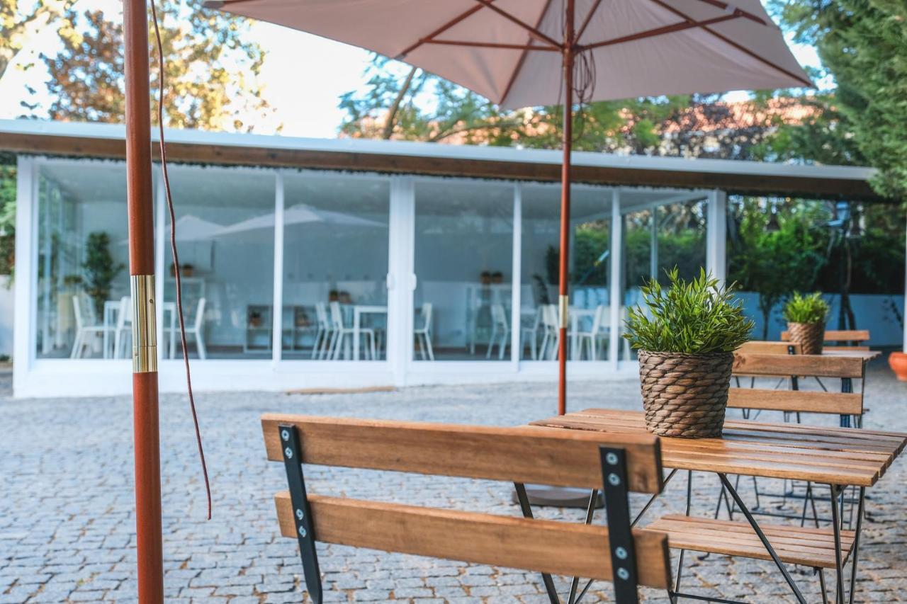 4U Lisbon VI Guesthouse Airport Exterior foto